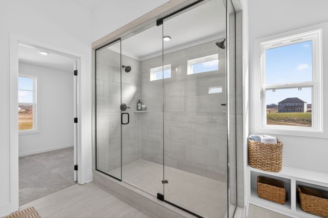 2021 Bennett Creek Dr, Columbia, TN 38401