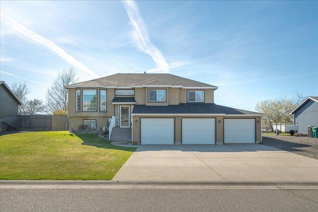 2818 S Newer Ct, Veradale, WA 99037