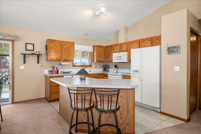 2818 S Newer Ct, Veradale, WA 99037