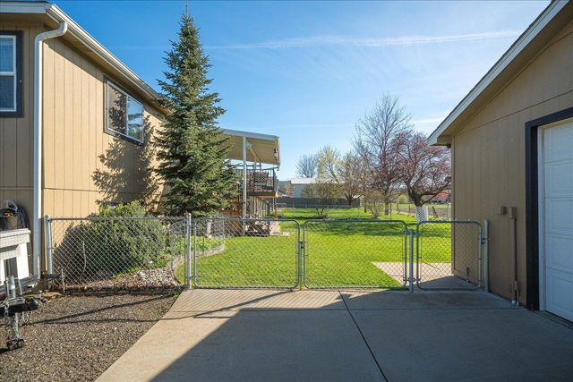 2818 S Newer Ct, Veradale, WA 99037