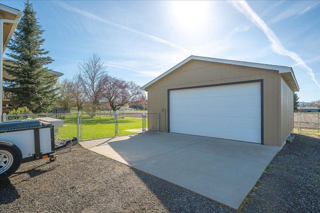 2818 S Newer Ct, Veradale, WA 99037