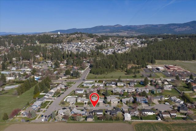 2818 S Newer Ct, Veradale, WA 99037
