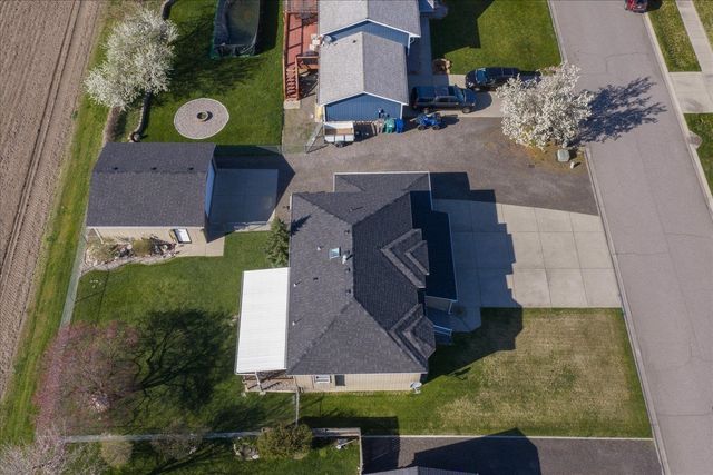 2818 S Newer Ct, Veradale, WA 99037