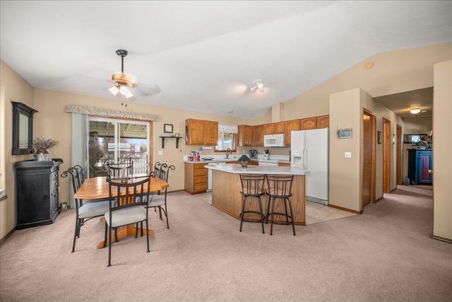 2818 S Newer Ct, Veradale, WA 99037