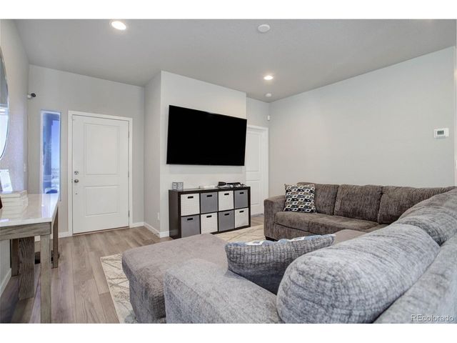 28418 E 8th Pl, Watkins, CO 80137