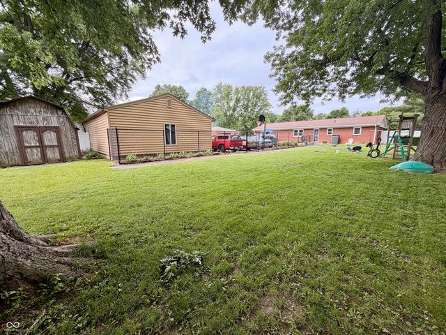 1929 N Avon Avenue, Avon, IN 46123