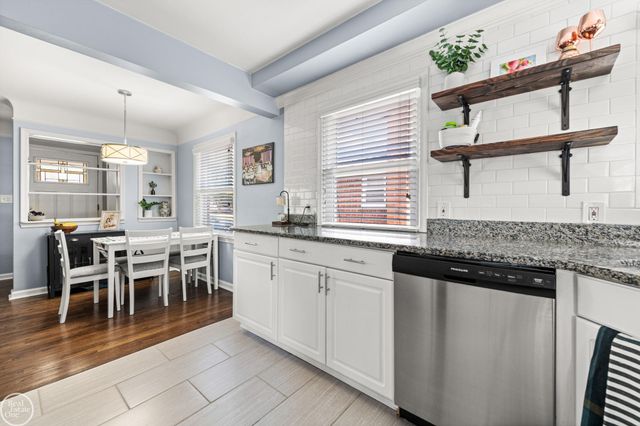 26730 Ursuline Street, Saint Clair Shores, MI 48081