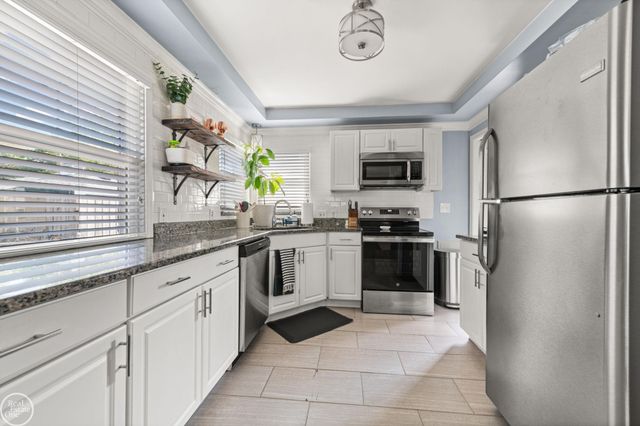 26730 Ursuline Street, Saint Clair Shores, MI 48081