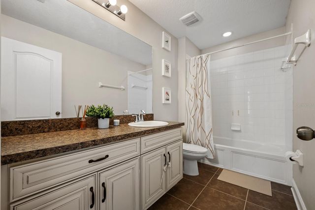 10542 LANGEFIELD STREET, Orlando, FL 32832