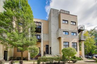2144 W Schiller Street I, Chicago, IL 60622