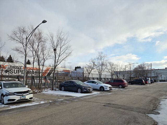 1432 N Kilpatrick Avenue, Chicago, IL 60651