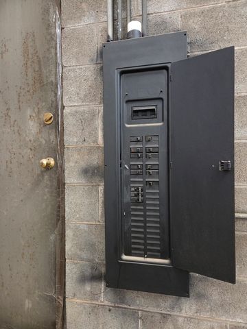 1432 N Kilpatrick Avenue, Chicago, IL 60651