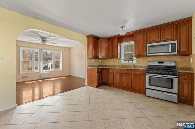 60-62 Hammond Avenue, Passaic, NJ 07055