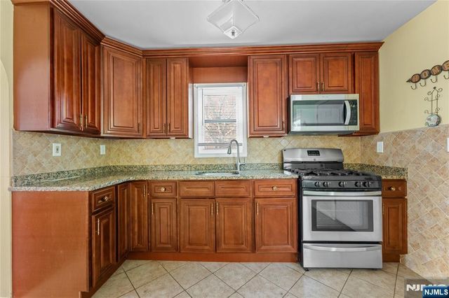 60-62 Hammond Avenue, Passaic, NJ 07055