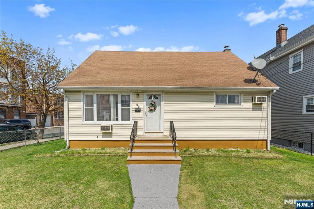 60-62 Hammond Avenue, Passaic, NJ 07055