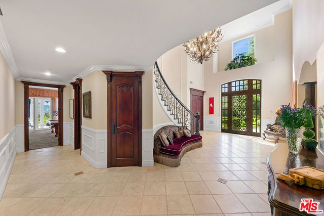 13418 Nightsky Drive, Camarillo, CA 93012