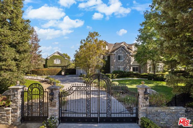 13418 Nightsky Drive, Camarillo, CA 93012