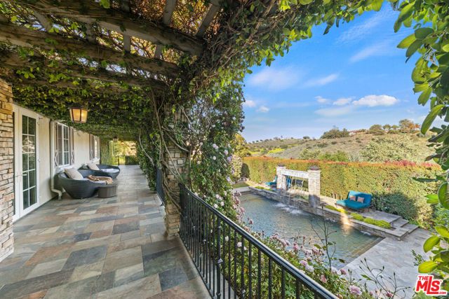 13418 Nightsky Drive, Camarillo, CA 93012