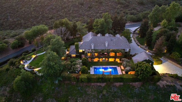 13418 Nightsky Drive, Camarillo, CA 93012