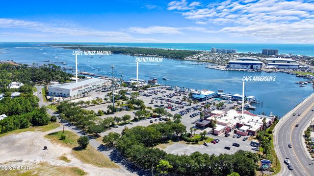 559 Wahoo Road, Panama City Beach, FL 32408