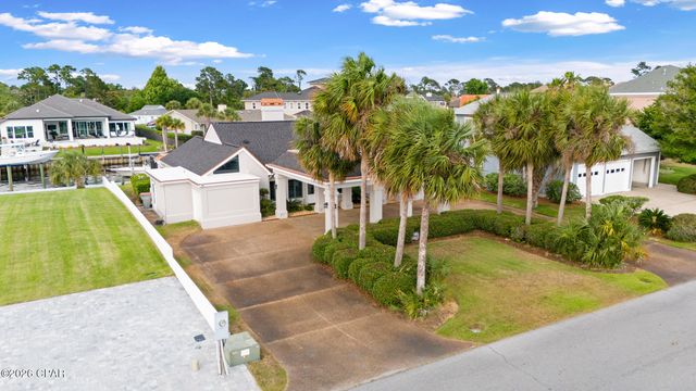 559 Wahoo Road, Panama City Beach, FL 32408