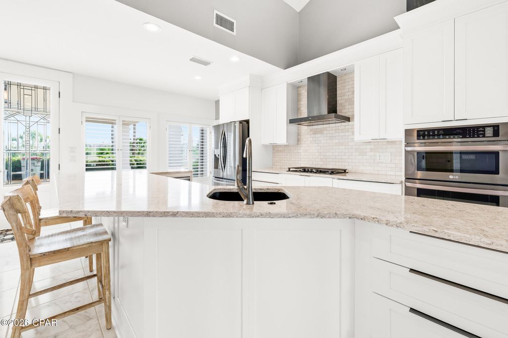 Image 18 of property listing at 559 Wahoo Road, Panama City Beach, FL 32408