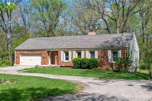 315 E Westbrook Road, Clayton, OH 45415