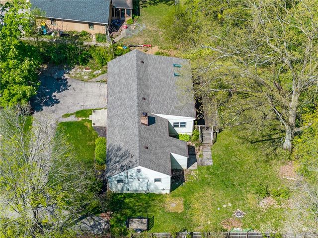 315 E Westbrook Road, Clayton, OH 45415