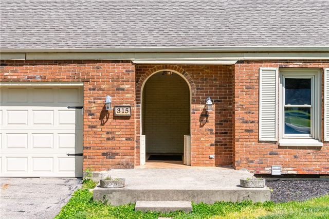 315 E Westbrook Road, Clayton, OH 45415