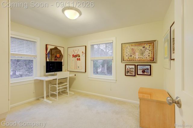 203 Aqua Court, Royal Oak, MI 48073