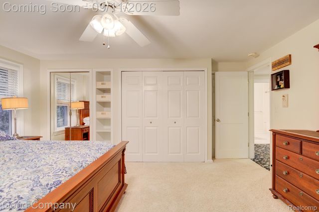 203 Aqua Court, Royal Oak, MI 48073