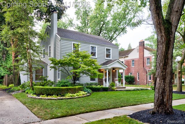 203 Aqua Court, Royal Oak, MI 48073