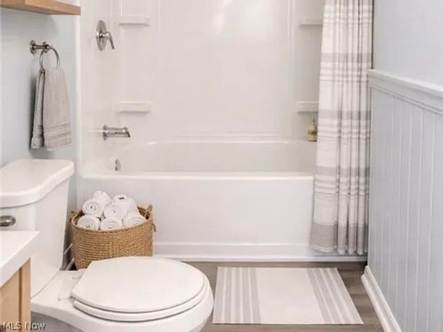 2166 W 93rd Street, Cleveland, OH 44102