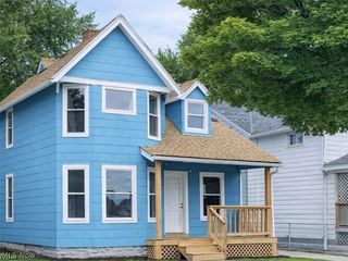 2166 W 93rd Street, Cleveland, OH 44102