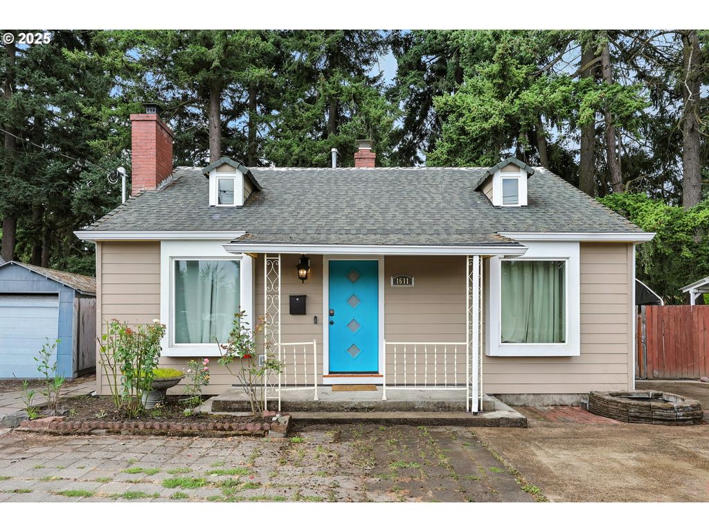 1611 Ne 102ND Ave, Portland, OR 97220