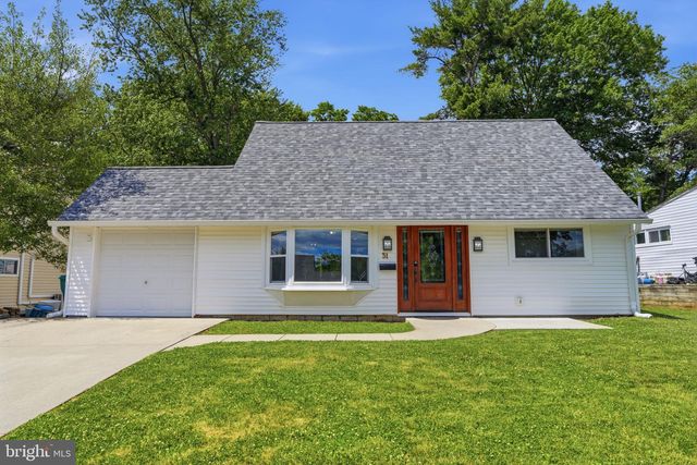 31 VERMILLION LN, Levittown, PA 19054