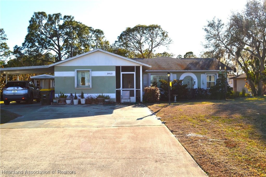 3913 Ferrari Drive, Sebring, FL 33872