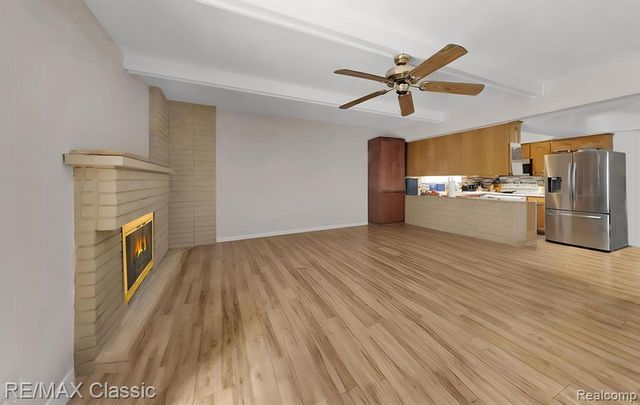 34398 Greentrees Road, Sterling Heights, MI 48312