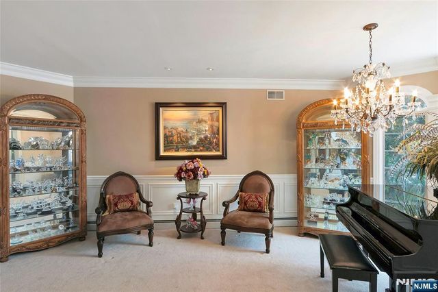 457 Devonshire Drive, Franklin Lakes, NJ 07417