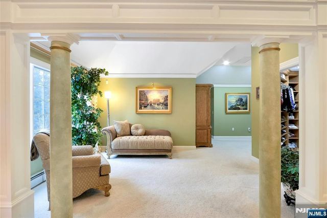 457 Devonshire Drive, Franklin Lakes, NJ 07417