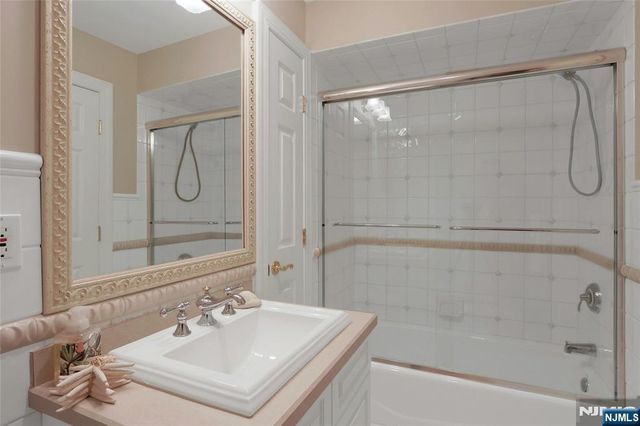 457 Devonshire Drive, Franklin Lakes, NJ 07417