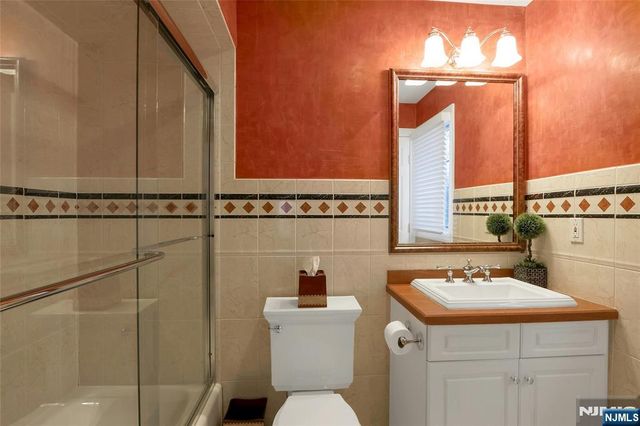 457 Devonshire Drive, Franklin Lakes, NJ 07417