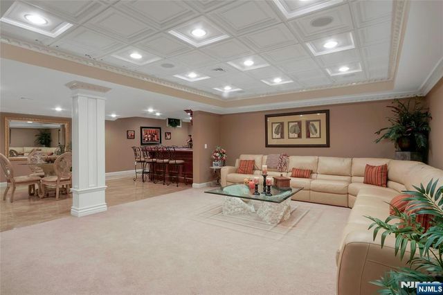 457 Devonshire Drive, Franklin Lakes, NJ 07417