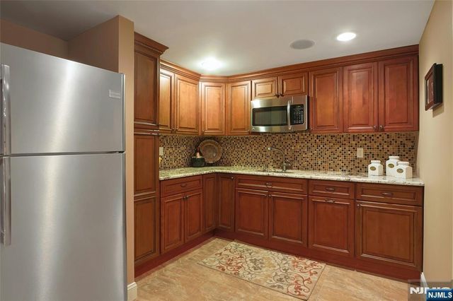 457 Devonshire Drive, Franklin Lakes, NJ 07417