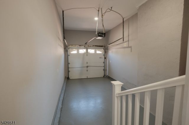 2815 N Wood Ave, Linden City, NJ 07036