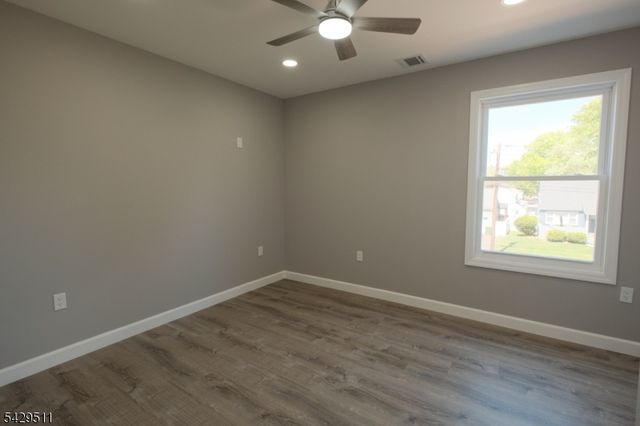2815 N Wood Ave, Linden City, NJ 07036