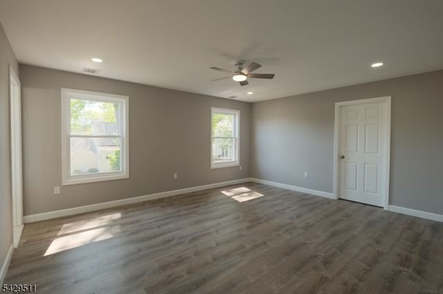 2815 N Wood Ave, Linden City, NJ 07036