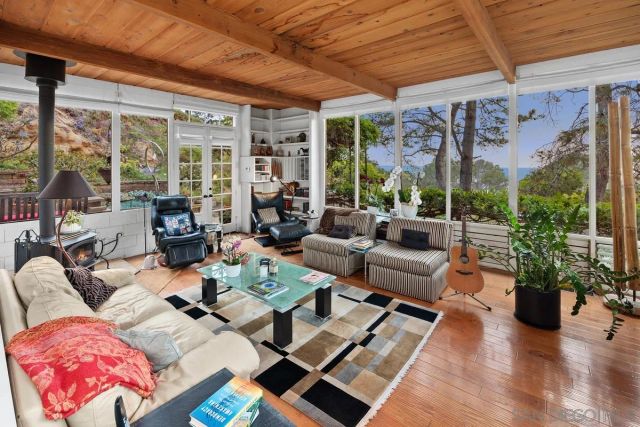 367 Pine Needles Dr, Del Mar, CA 92014