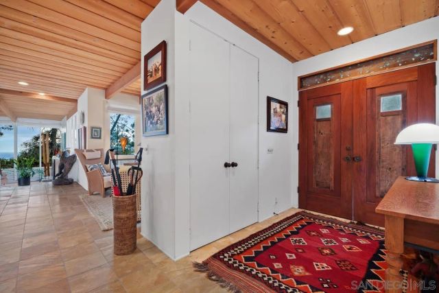 367 Pine Needles Dr, Del Mar, CA 92014