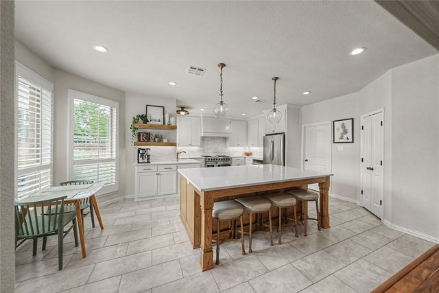 101 Black Oak Drive, Aledo, TX 76008